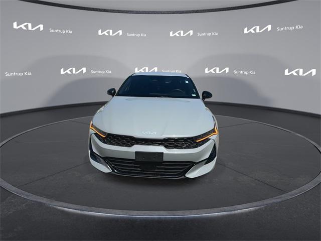 Photo of 2023 Wolf Gray Kia K5