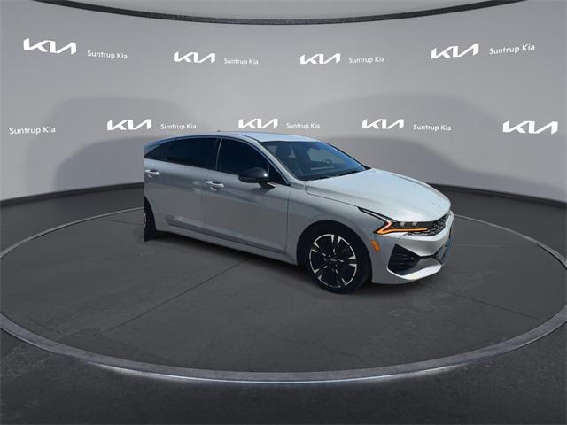 Photo of 2023 Wolf Gray Kia K5
