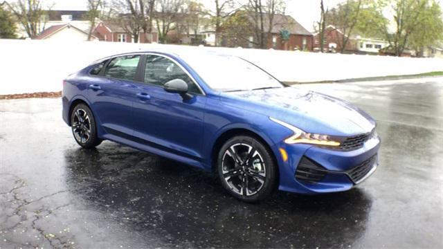Photo of 2022 Sapphire Blue Kia K5
