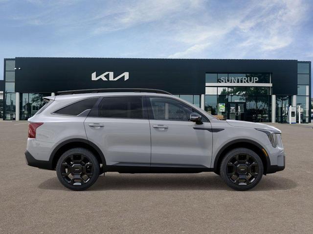 Photo of 2025 Wolf Gray Kia Sorento