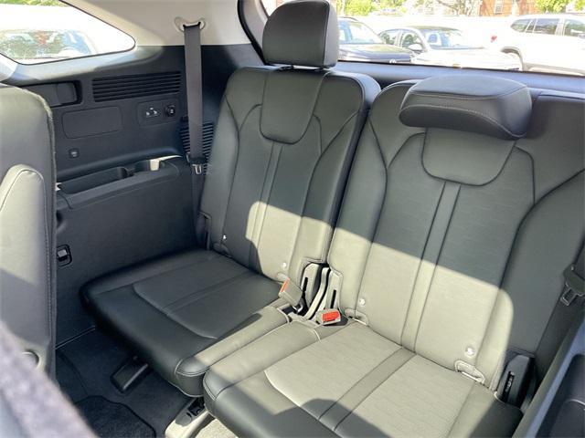 Photo of 2024 Dawning Red Kia Sorento