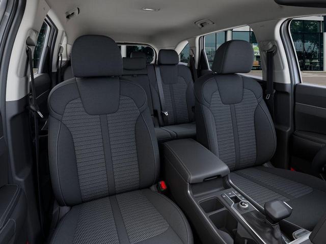 Photo of 2025 Glacial White Pearl Kia Sorento