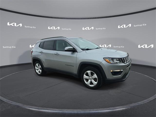 Photo of 2019 Billet Silver Metallic Clearcoat Jeep Compass