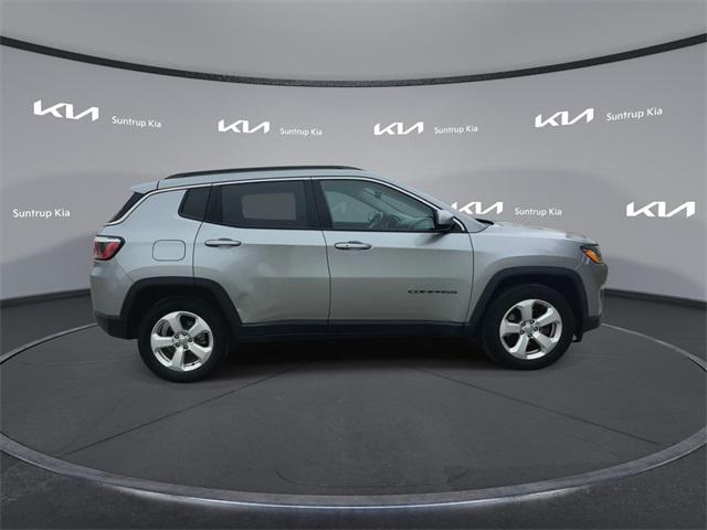 Photo of 2019 Billet Silver Metallic Clearcoat Jeep Compass