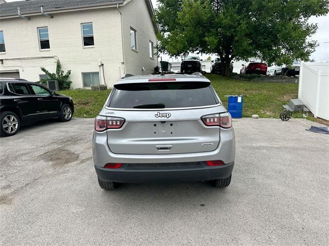 Photo of 2019 Billet Silver Metallic Clearcoat Jeep Compass