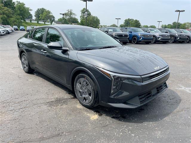 Photo of 2025 Interstellar Gray Kia K4