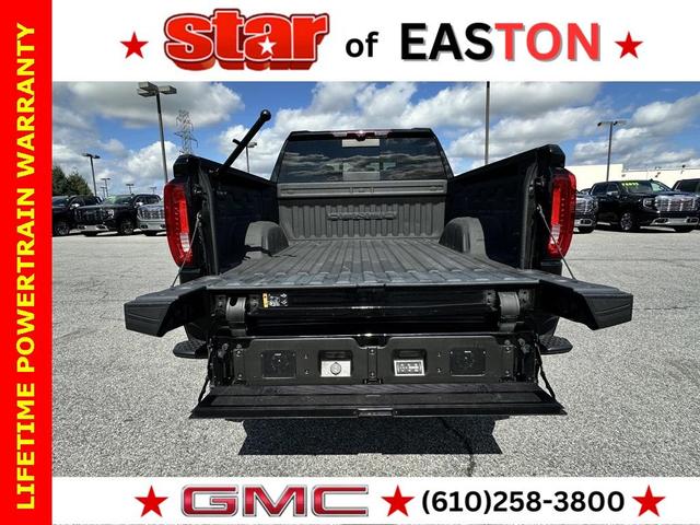 Photo of 2023 Black GMC Sierra 1500