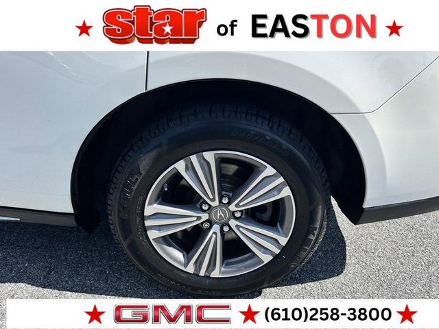 Photo of 2019 White Acura MDX