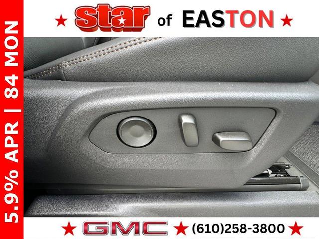 Photo of 2025 White GMC Sierra 2500