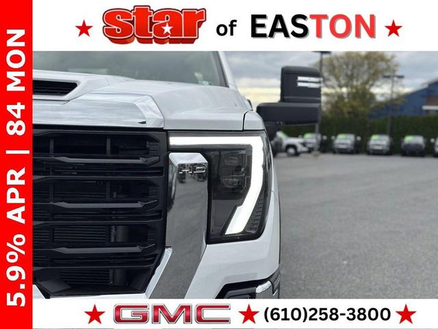 Photo of 2026 White GMC Sierra 3500