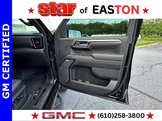 Photo of 2023 Black GMC Sierra 1500