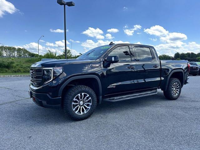 Photo of 2023 Black GMC Sierra 1500