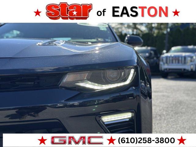 Photo of 2018 Black Chevrolet Camaro