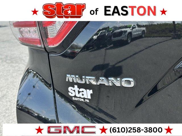 Photo of 2018 Magnetic Black Nissan Murano