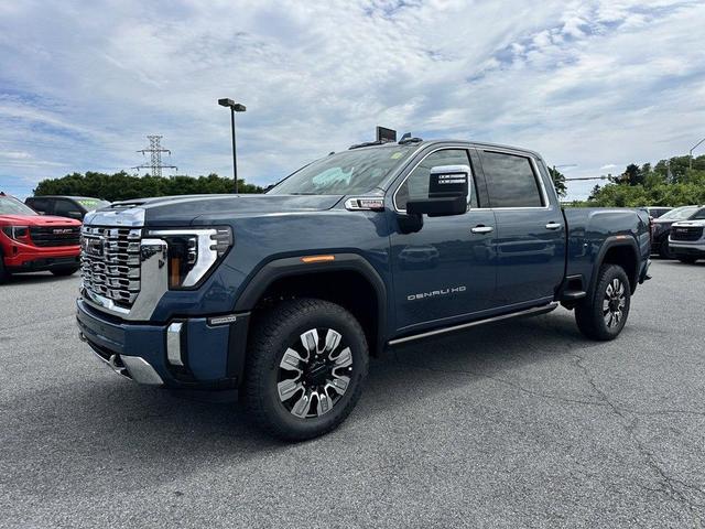 Photo of 2025 Blue GMC Sierra 2500