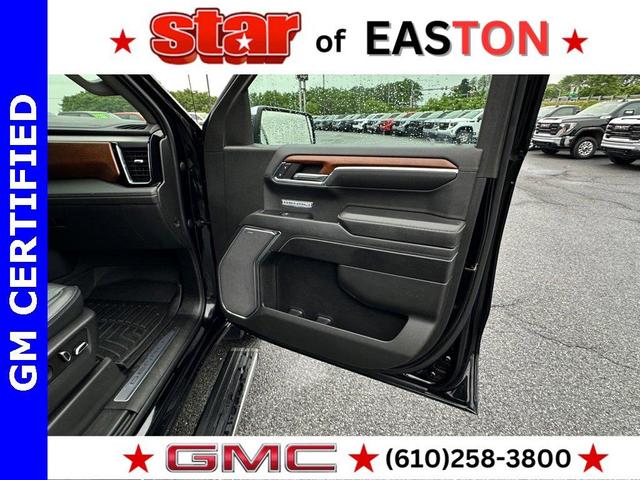 Photo of 2023 Black GMC Sierra 1500