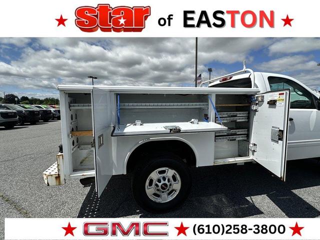 Photo of 2013 White GMC Sierra 2500