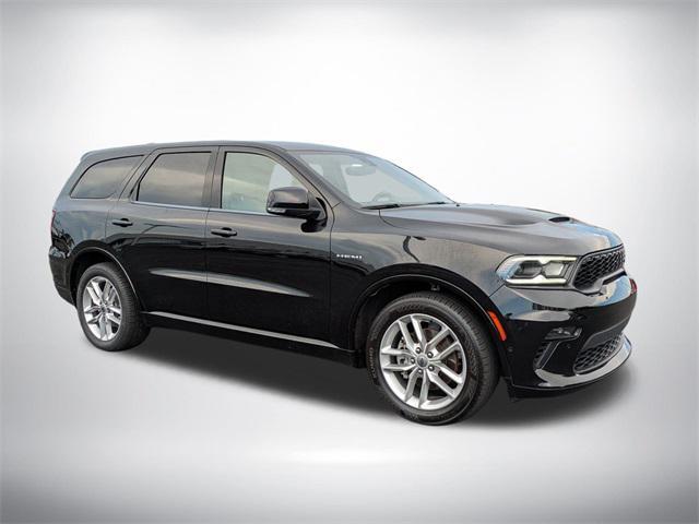 Photo of 2022 DB Black Crystal Clearcoat Dodge Durango