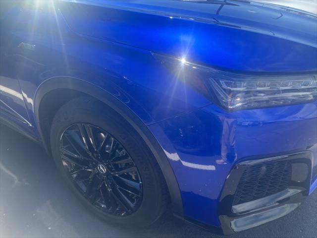 Photo of 2025 Apex Blue Pearl Acura MDX