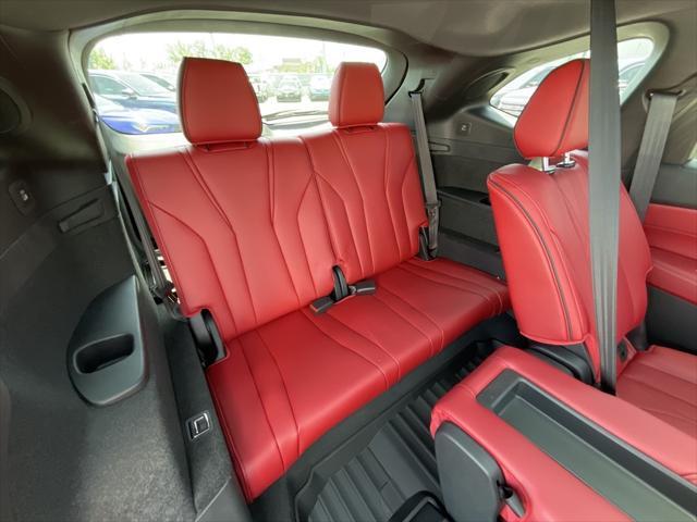 Photo of 2025 Majestic Acura MDX