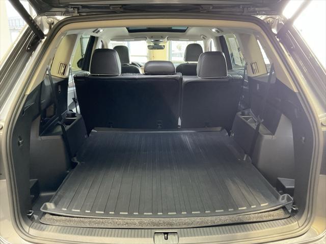 Photo of 2024 Platinum Gray Metallic Volkswagen Atlas