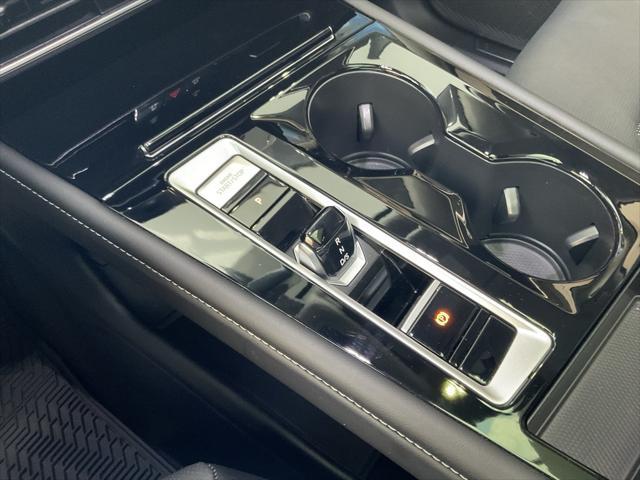 Photo of 2024 Platinum Gray Metallic Volkswagen Atlas