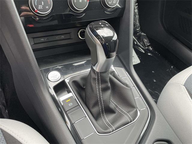 Photo of 2025 Monterey Blue Pearl Volkswagen Taos