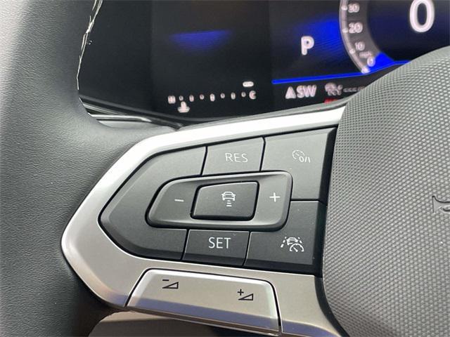 Photo of 2025 Monterey Blue Pearl Volkswagen Taos