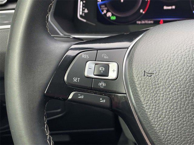 Photo of 2021 Pure White Volkswagen Tiguan