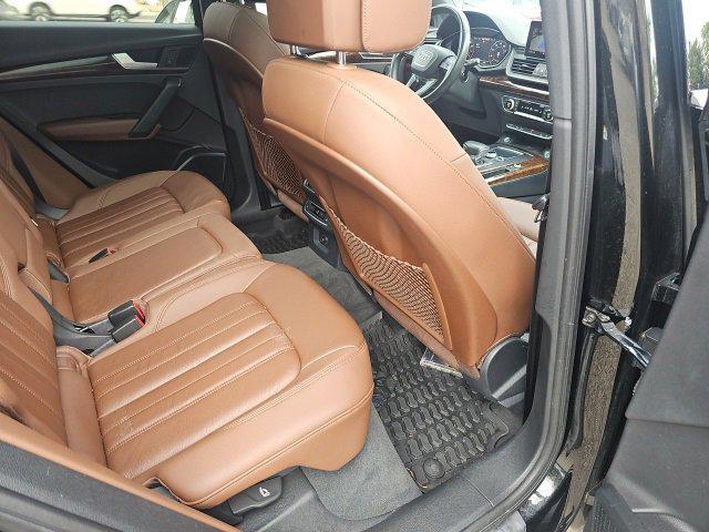 Photo of 2018 Black Metallic Audi Q5