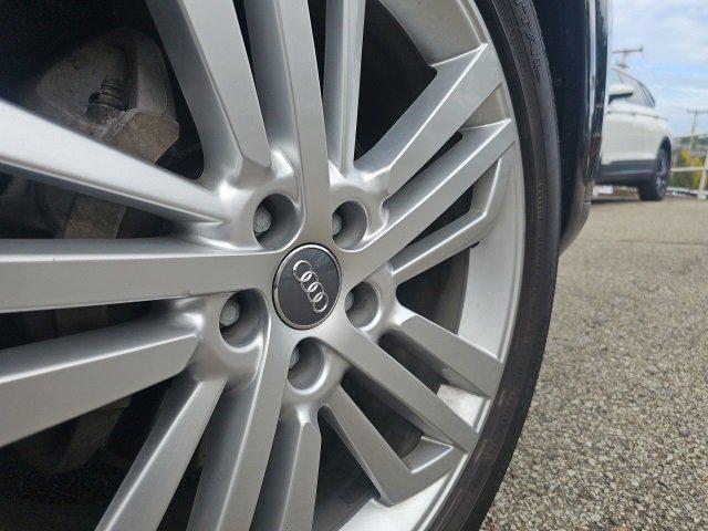 Photo of 2018 Black Metallic Audi Q5