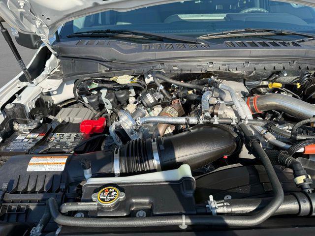 Photo of 2023 Oxford White Ford F-350