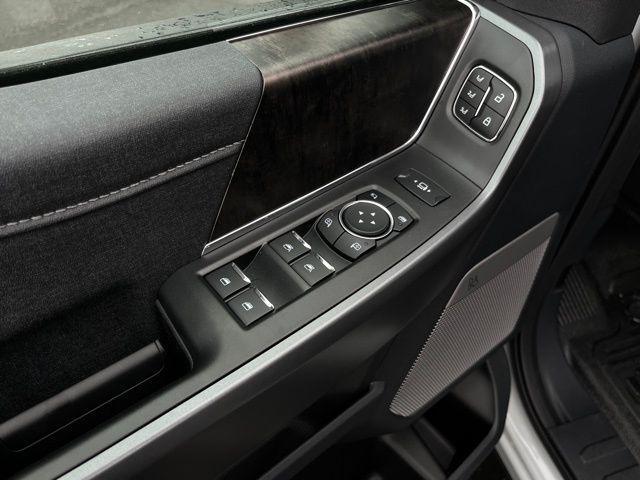 Photo of 2025 Avalanche Ford F-350