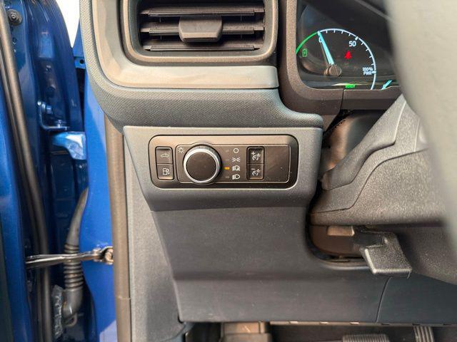 Photo of 2023 Atlas Blue Metallic Ford Maverick