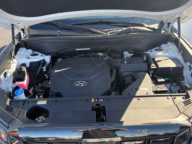 Photo of 2023 Hyper White Hyundai PALISADE