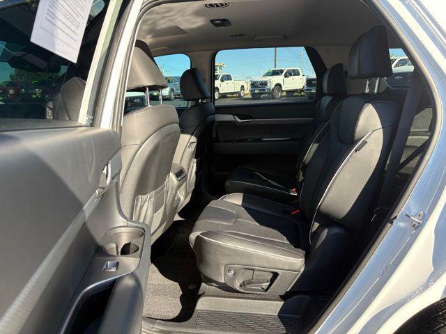 Photo of 2023 Hyper White Hyundai PALISADE
