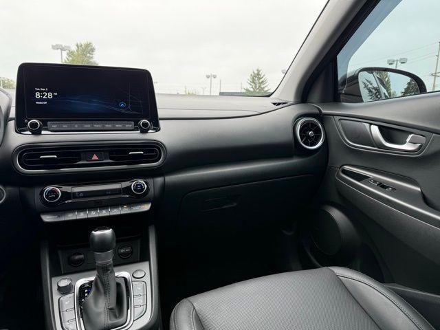 Photo of 2023 Ultra Black Pearl Hyundai KONA
