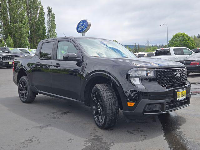Photo of 2025 Shadow Black Ford Maverick