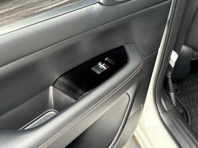 Photo of 2022 Snowflake White Pearl Mica Mazda CX-5