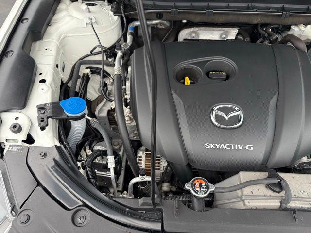 Photo of 2022 Snowflake White Pearl Mica Mazda CX-5