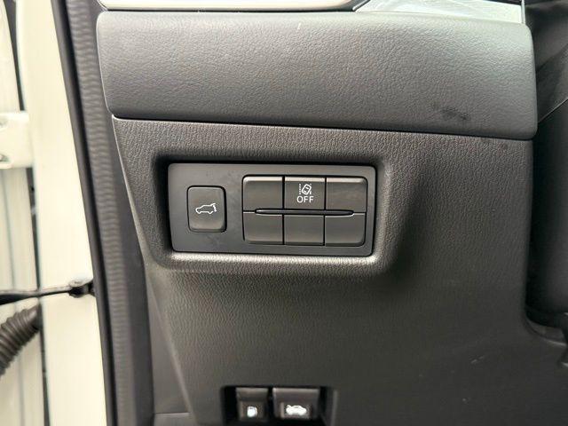 Photo of 2022 Snowflake White Pearl Mica Mazda CX-5