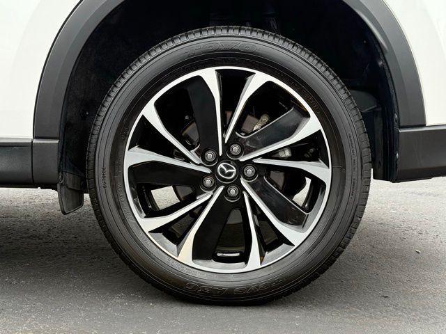 Photo of 2022 Snowflake White Pearl Mica Mazda CX-5
