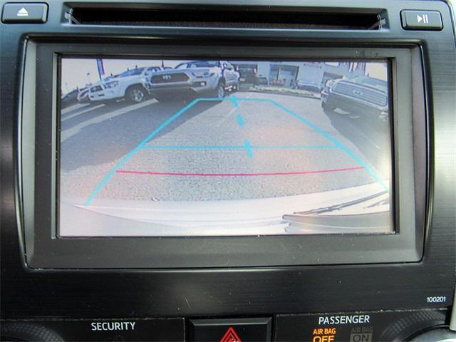 Photo of 2014 Classic Silver Metallic Toyota Camry