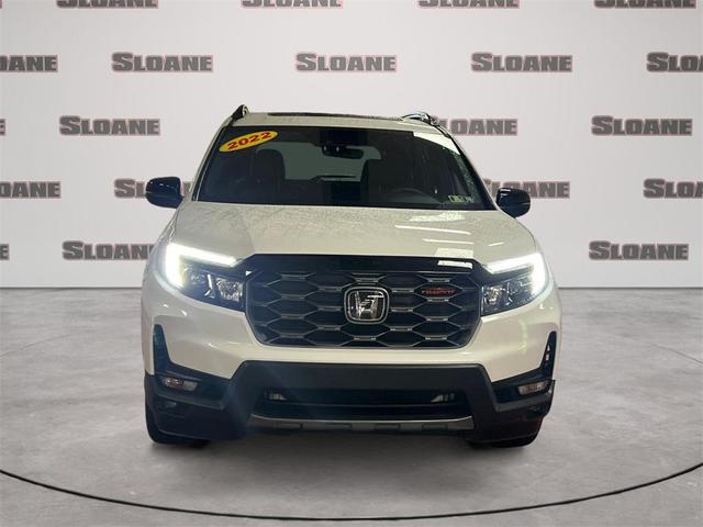 Photo of 2022 Platinum White Pearl Honda Passport