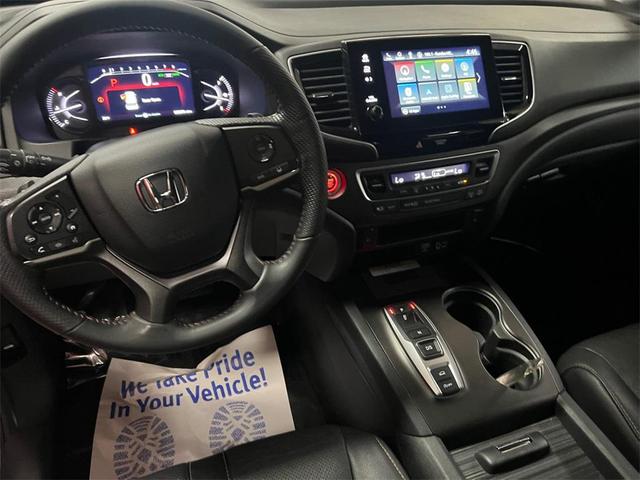 Photo of 2022 Platinum White Pearl Honda Passport