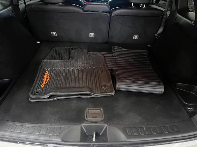 Photo of 2022 Platinum White Pearl Honda Passport