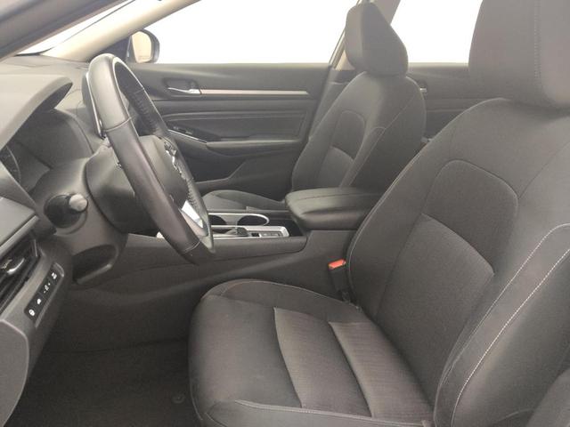 Photo of 2022 Brilliant Silver Metallic Nissan Altima