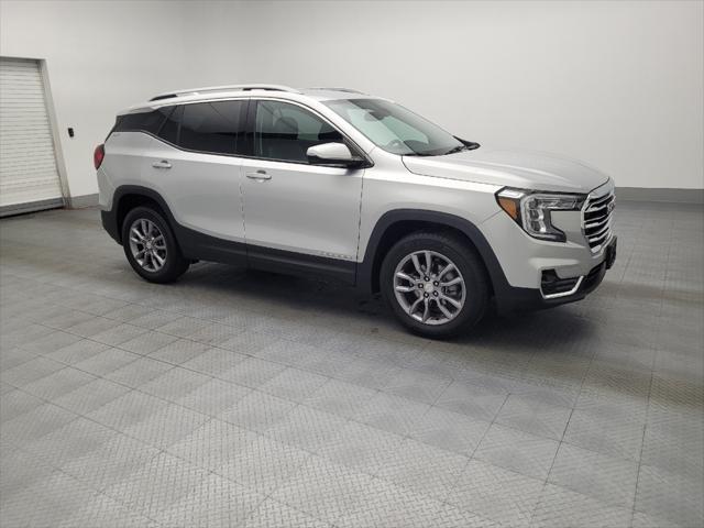 Photo of 2022 Quicksilver Metallic GMC Terrain