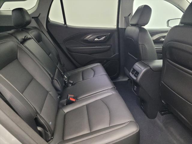 Photo of 2022 Quicksilver Metallic GMC Terrain