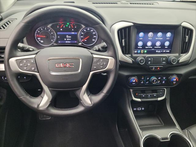 Photo of 2022 Quicksilver Metallic GMC Terrain